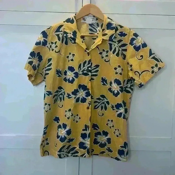 Alohawears Blue & Yellow Collared Short Sleeve Button down shirt UCLA colors Med - Picture 1 of 10